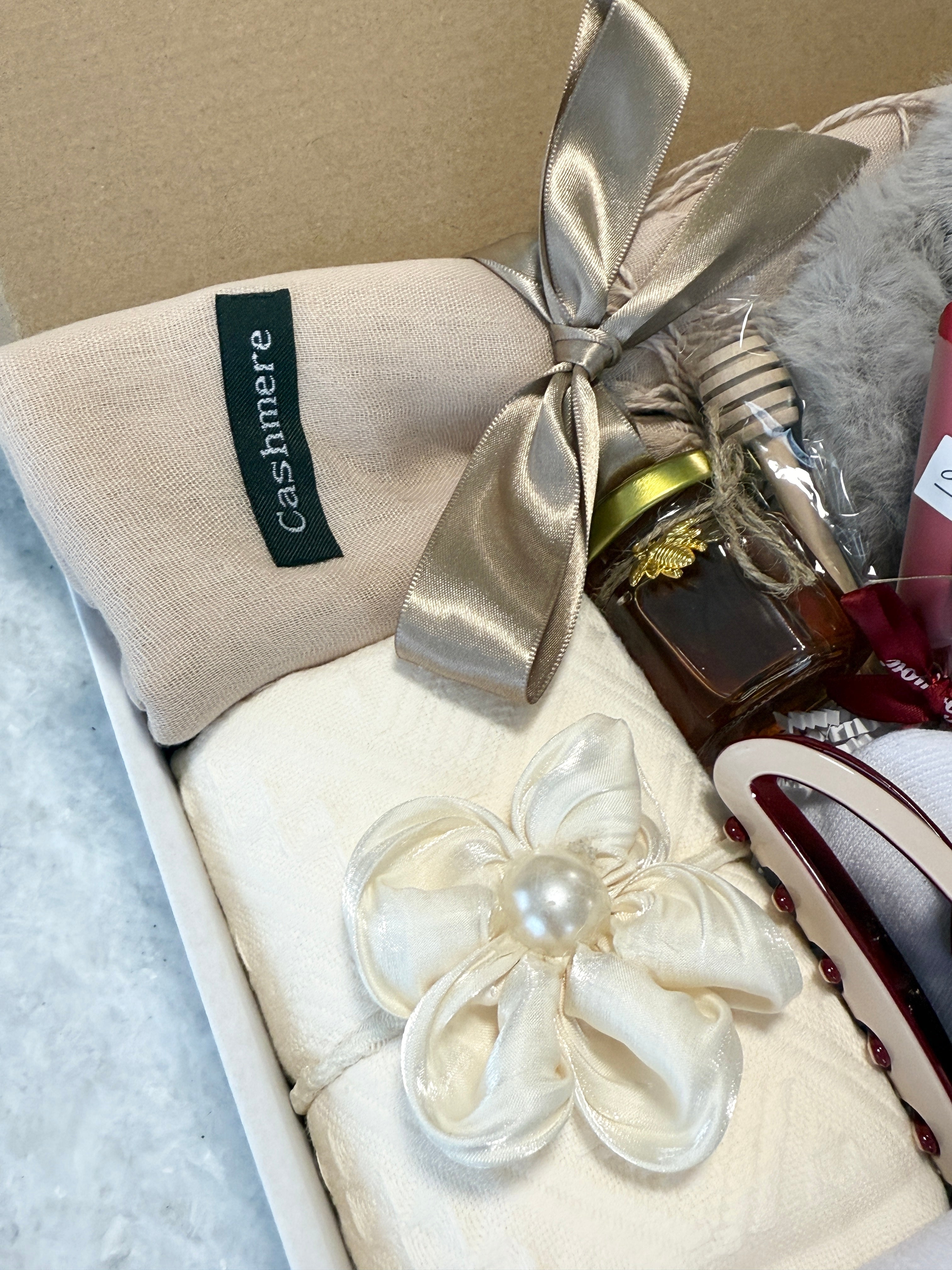 Coffee Cream Elegant Comfort Gift Box - Cozy & Warm Gift For Her, Birthday Gift, Cozy Spa Gigt,Thinking Of You Giift